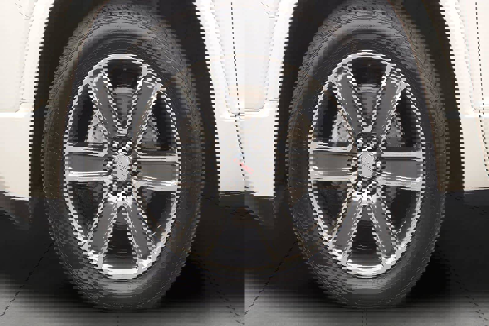 Used 2017 GMC Acadia Denali w/ Technology Package image 11