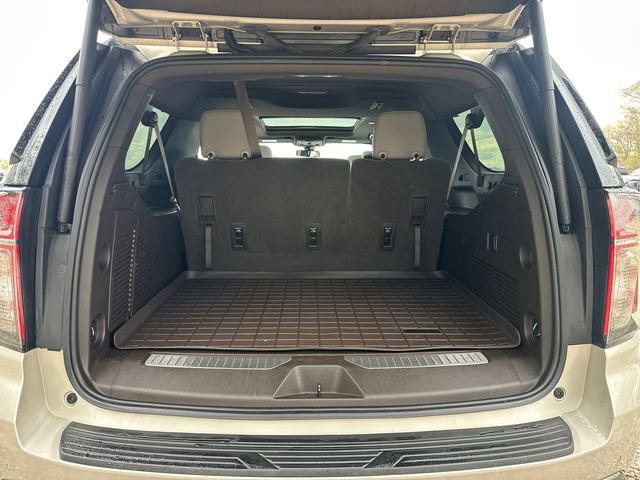 Used 2021 Chevrolet Suburban Z71 AWD/4WD image 13