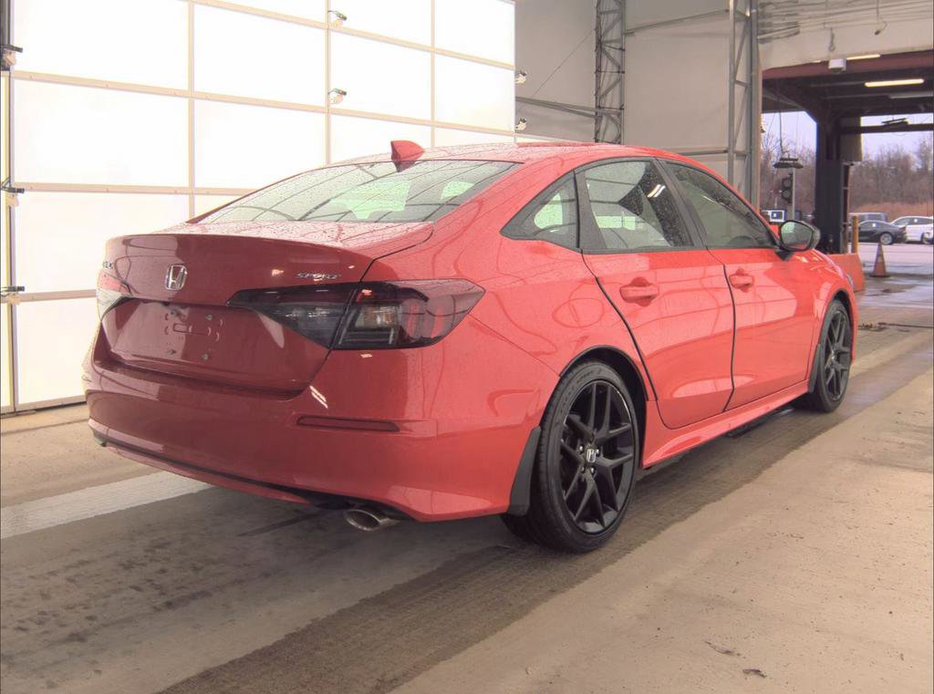 Used 2025 Honda Civic Sport image 4