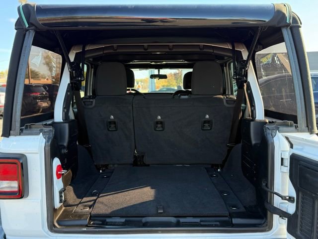 Used 2021 Jeep Wrangler Unlimited Sport image 31