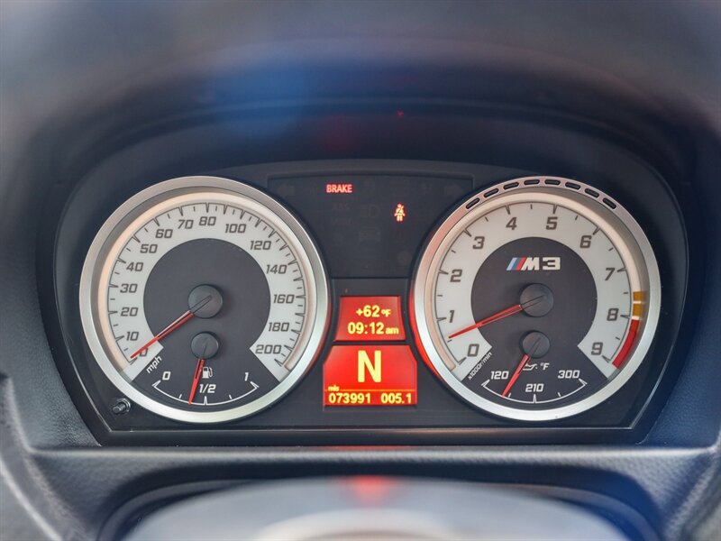 Used 2011 BMW M3 Coupe RWD image 28