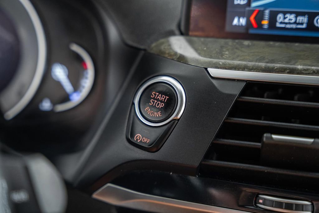 Used 2018 BMW X3 xDrive30i image 25