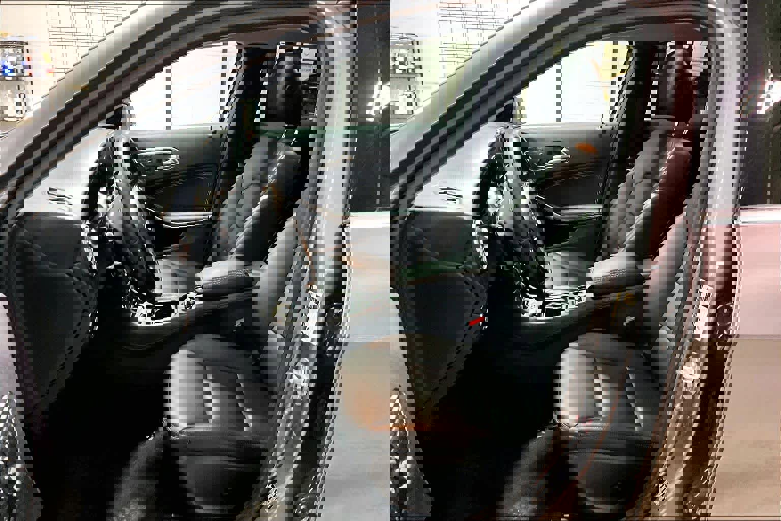 Used 2015 Mercedes-Benz GLA 250 4MATIC image 9