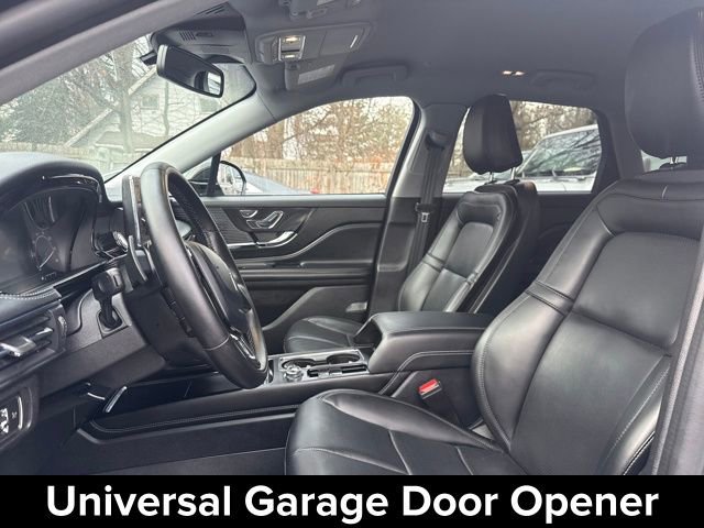 Certified 2022 Lincoln Corsair AWD w/ Equipment Group 101A image 16