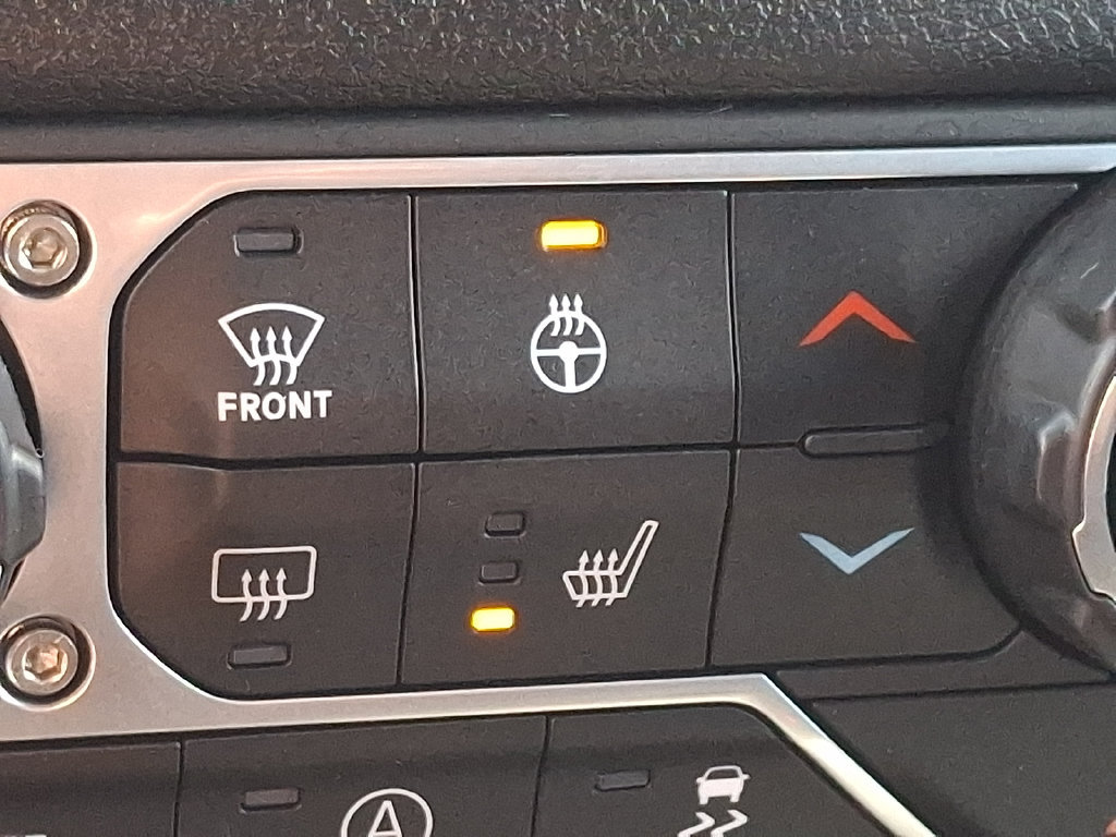 Used 2025 Jeep Gladiator Sport AWD/4WD image 25