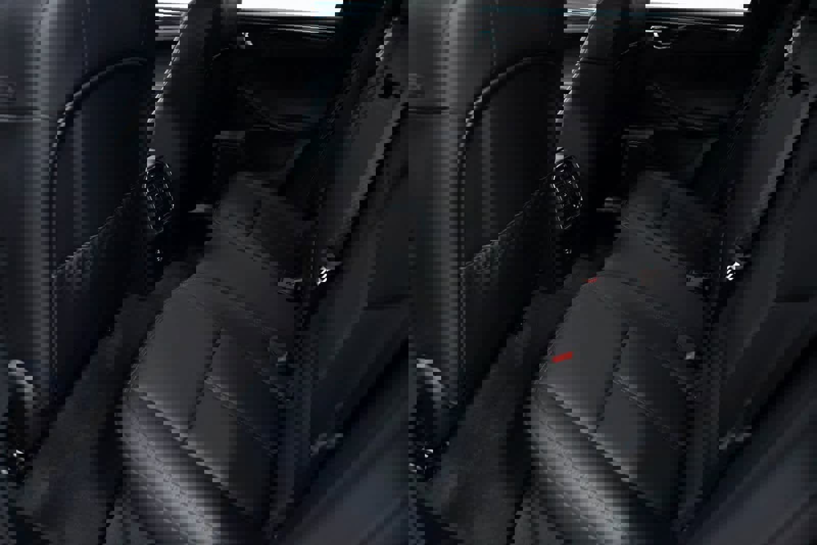 Certified 2025 Porsche Macan image 29