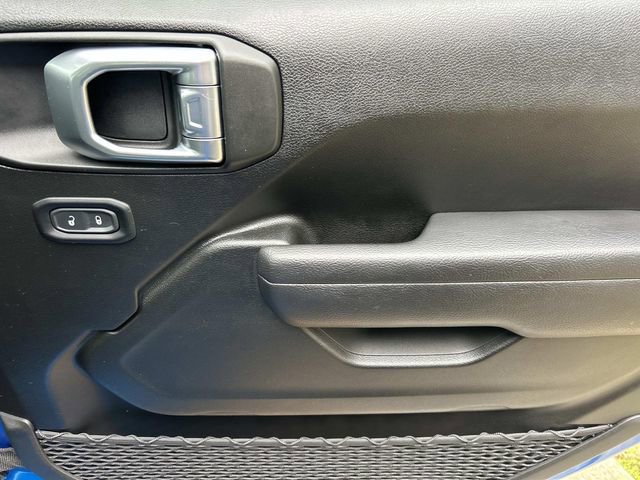 Used 2024 Jeep Wrangler Sport S image 27