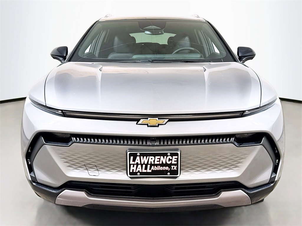 New 2025 Chevrolet Equinox EV LT image 2