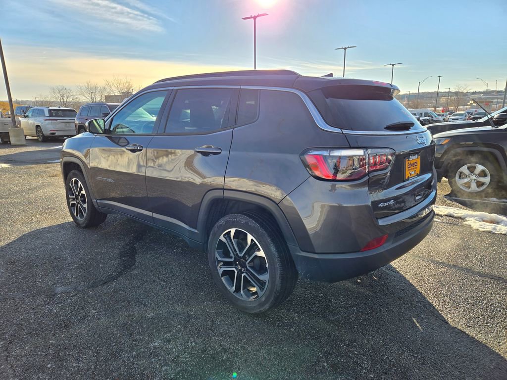 Used 2022 Jeep Compass Limited image 6