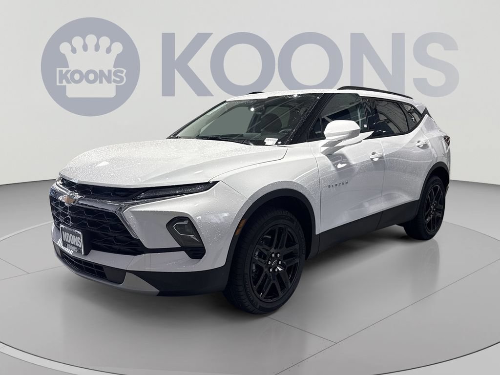 New 2026 Chevrolet Blazer LT w/ Convenience Package FWD image 5