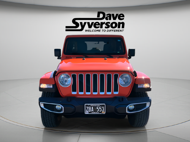 Used 2018 Jeep Wrangler Unlimited Sahara AWD/4WD image 2