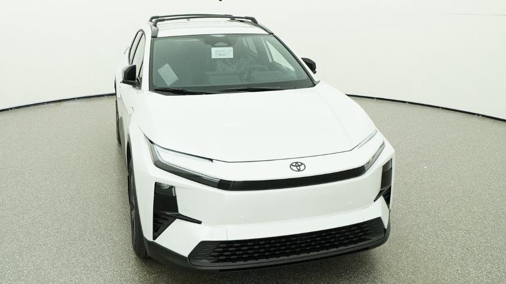 New 2026 Toyota C-HR AWD/4WD image 17