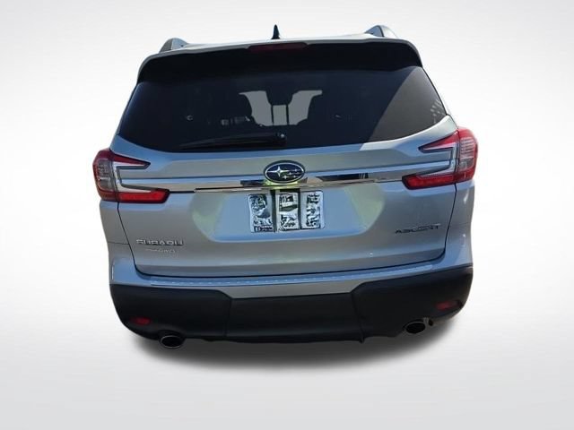 Used 2023 Subaru Ascent Premium w/ Convenience Package AWD/4WD image 5