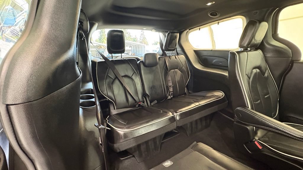 Used 2023 Chrysler Pacifica Limited w/ Uconnect Theater Family Group AWD/4WD image 35