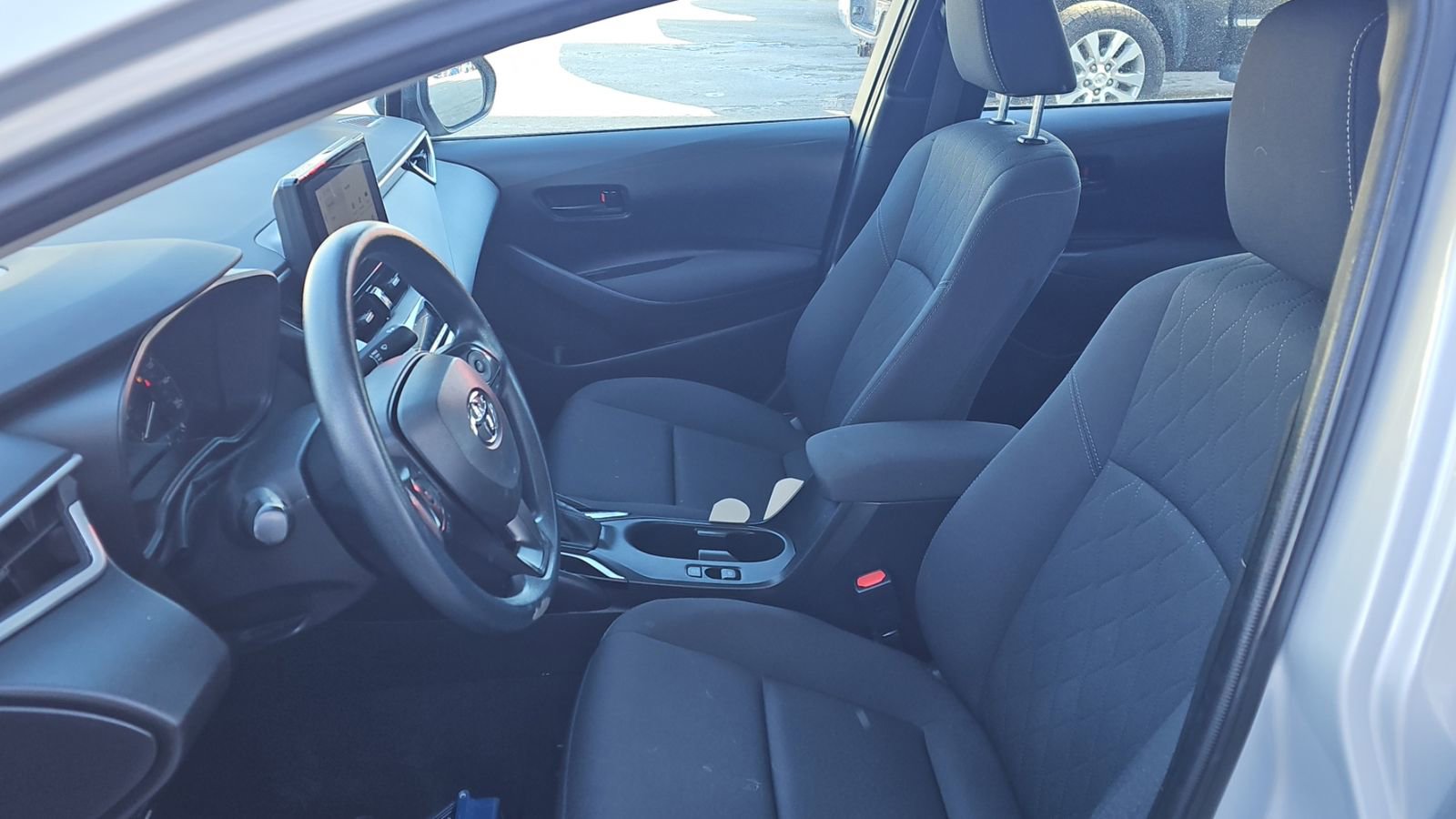 Certified 2023 Toyota Corolla LE image 24