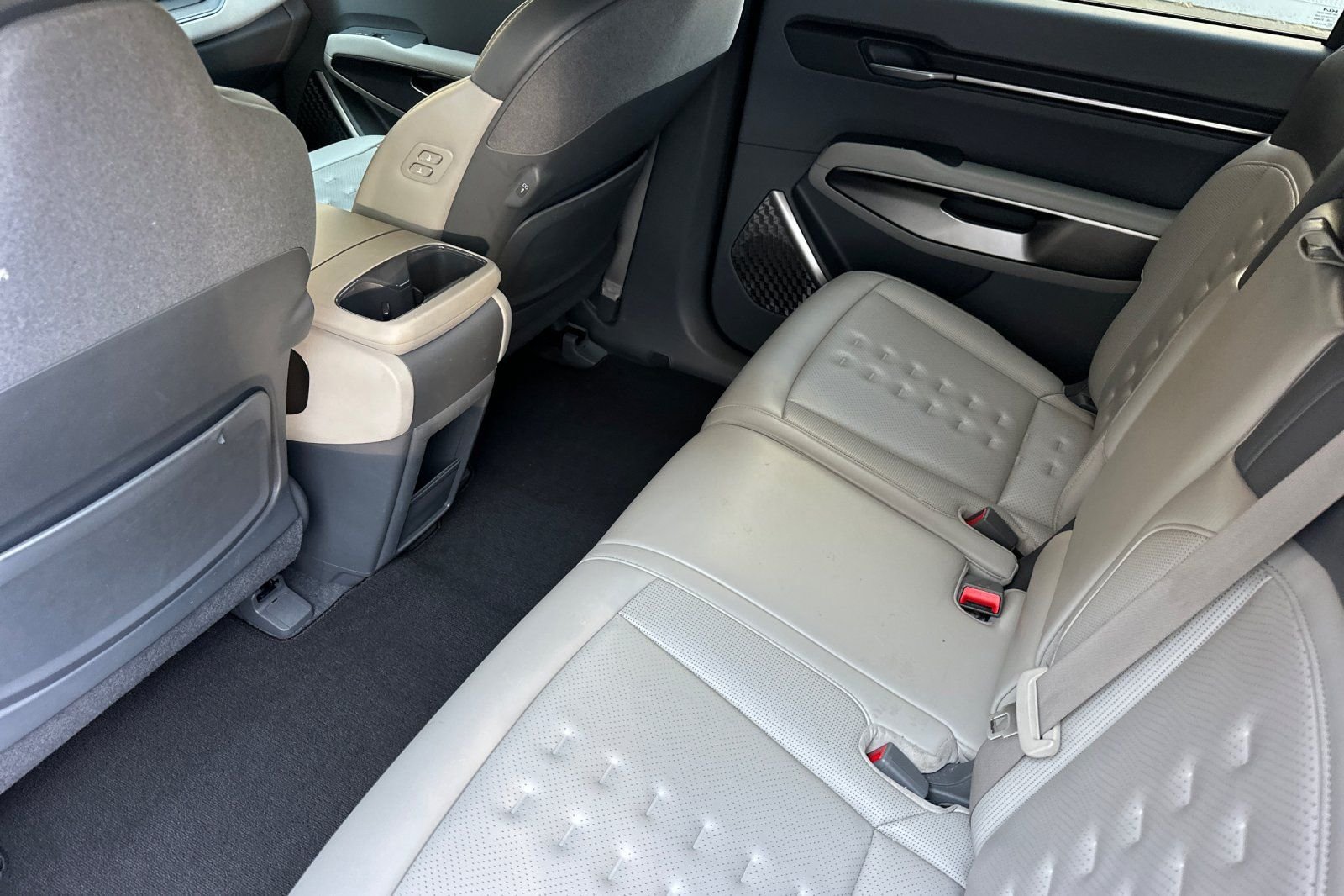 Certified 2024 Kia EV9 Wind AWD/4WD image 13