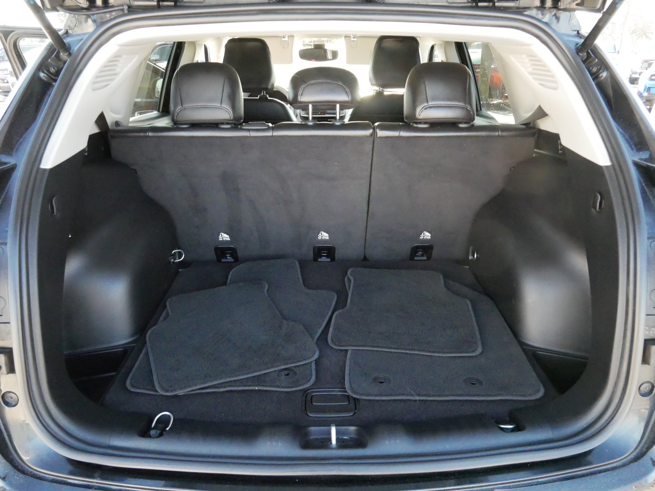 Used 2022 Jeep Compass Latitude image 18