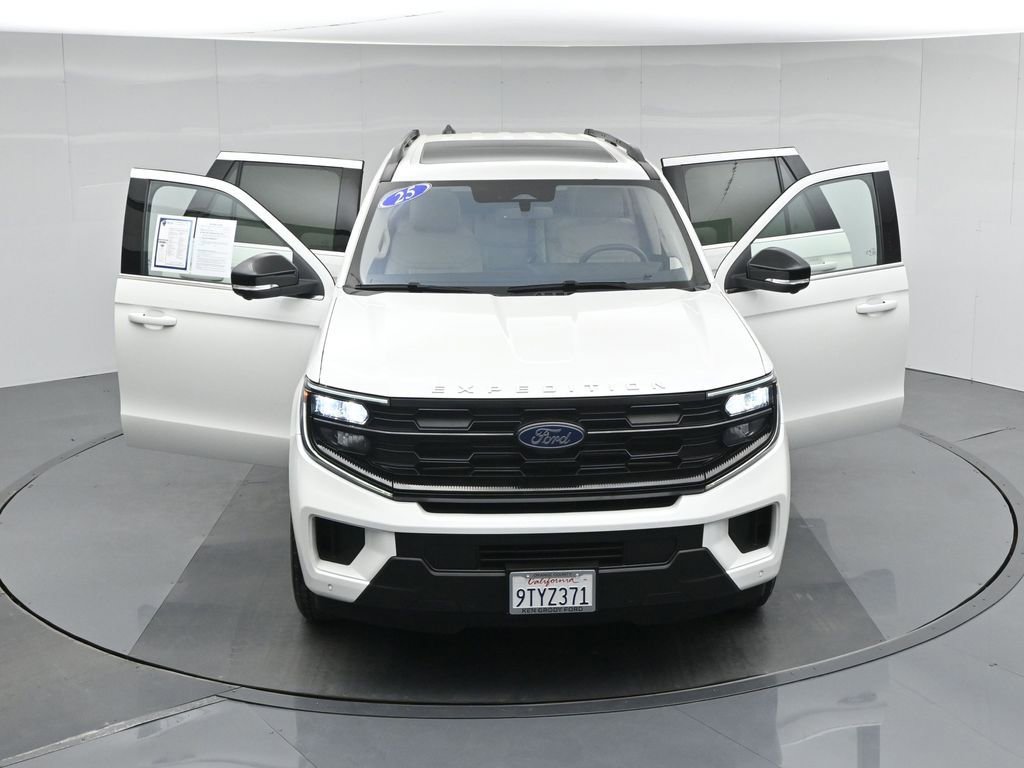 Used 2025 Ford Expedition Max Active image 43