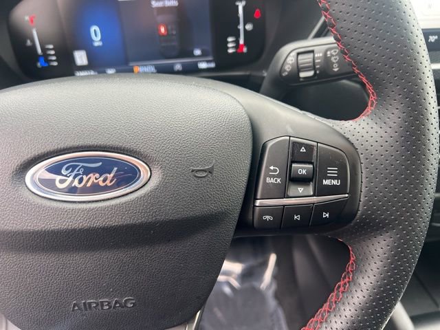 Used 2024 Ford Escape ST-Line w/ Tech Pack #1 AWD/4WD image 25