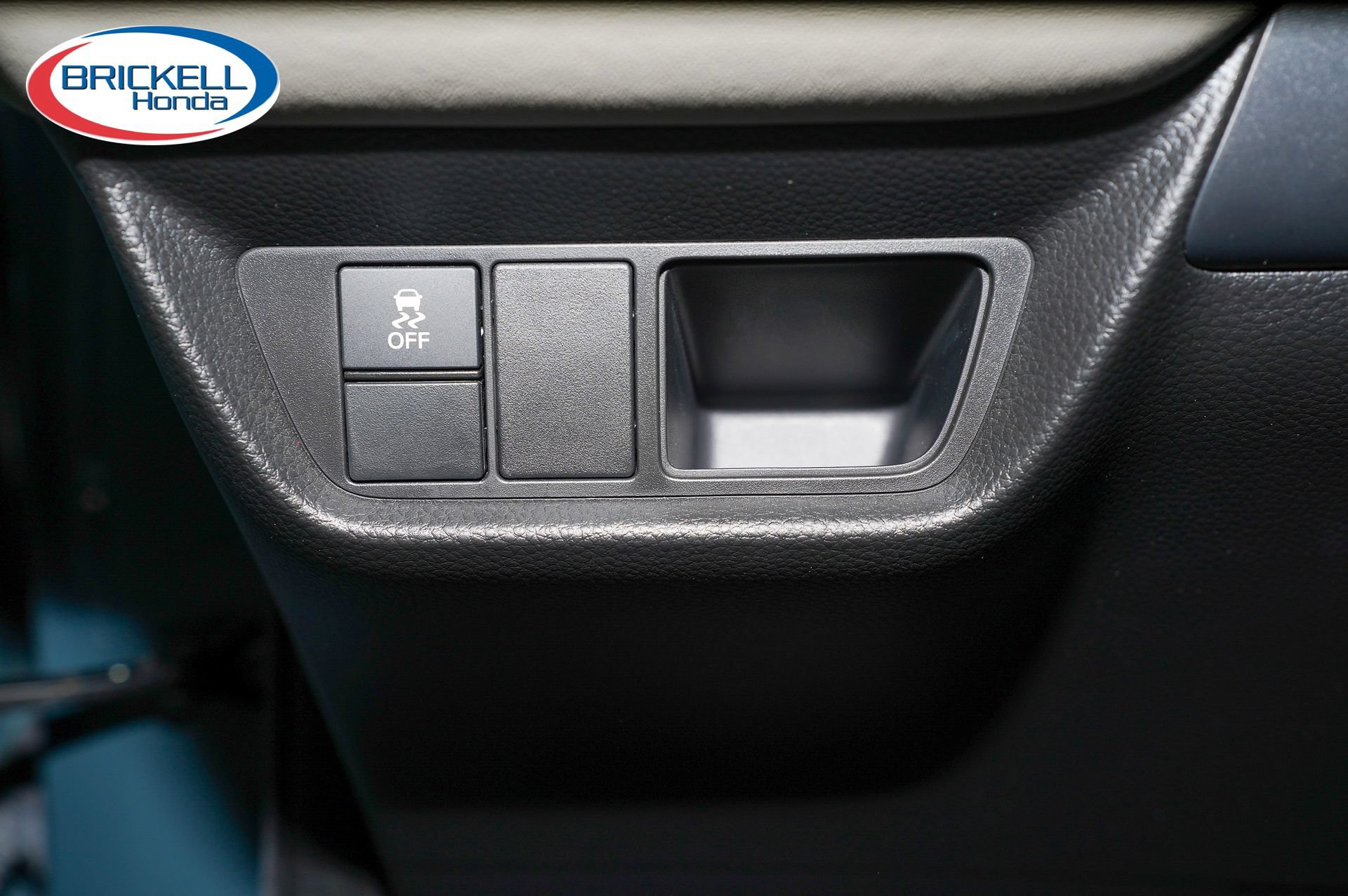 Certified 2024 Honda HR-V LX image 31
