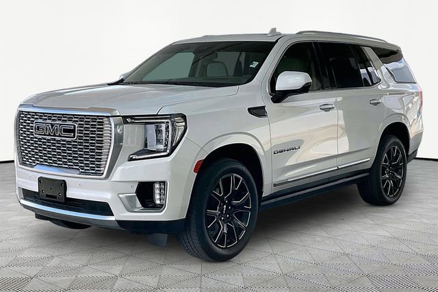 Used 2024 GMC Yukon Denali RWD image 3