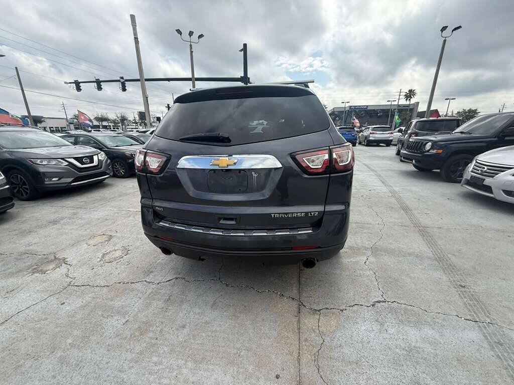 Used 2014 Chevrolet Traverse LTZ AWD/4WD image 9