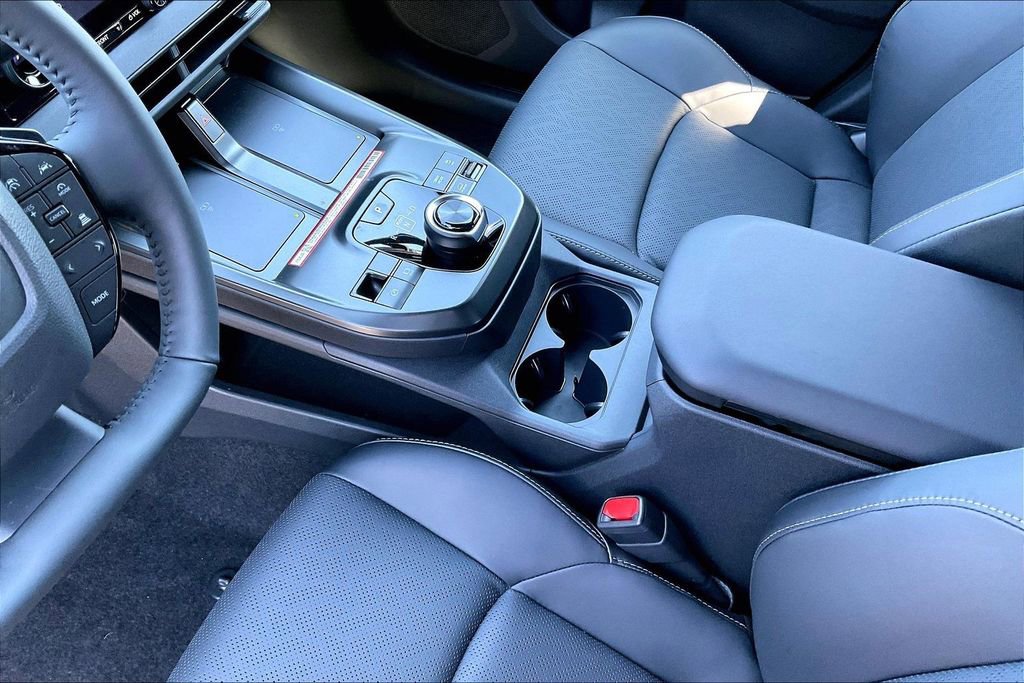 New 2026 Subaru Solterra Premium image 9