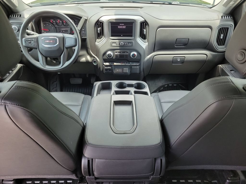 Used 2024 GMC Sierra 2500 Pro AWD/4WD image 16