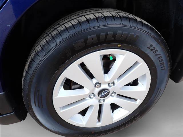 Used 2016 Subaru Outback 2.5i Premium AWD/4WD image 5