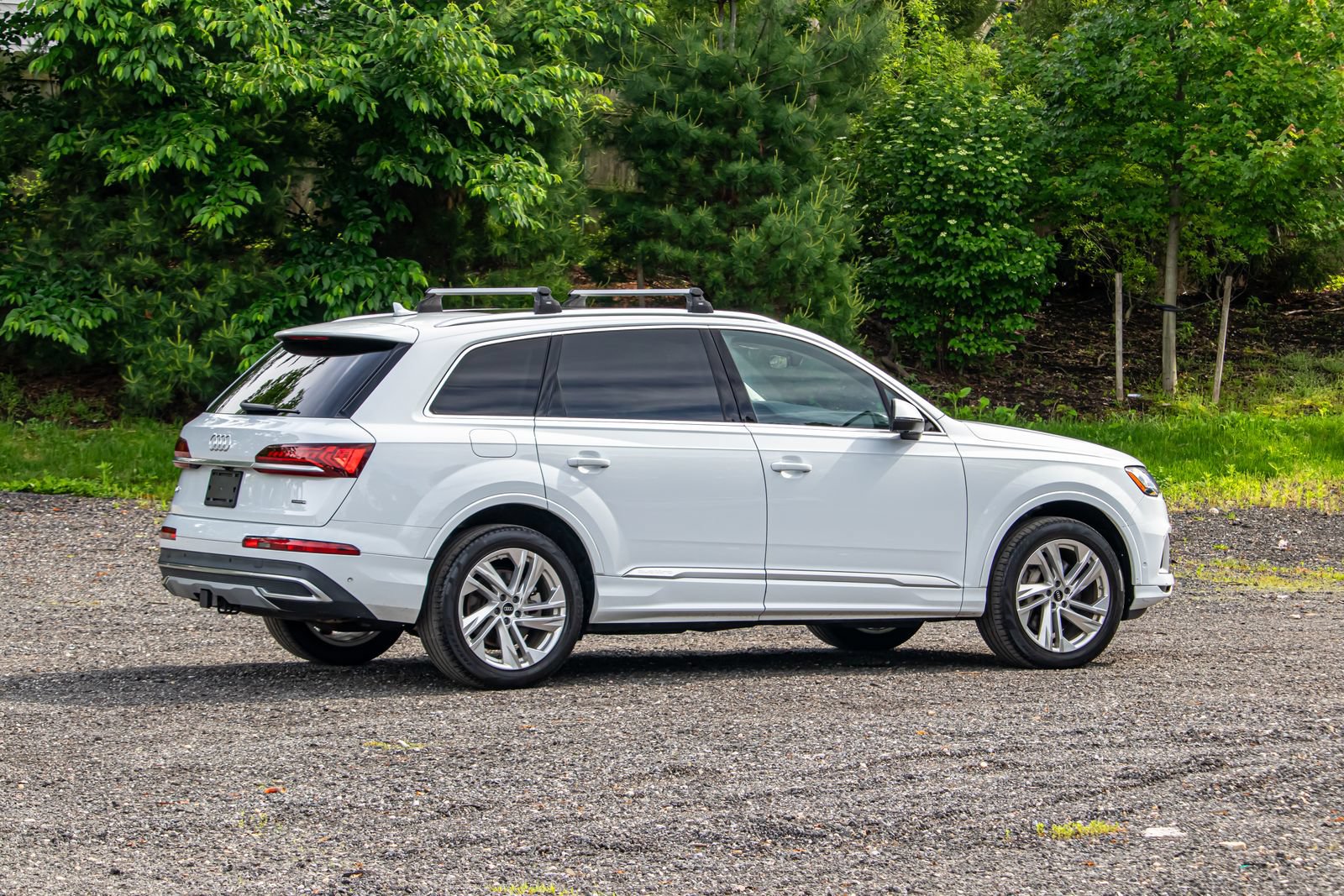 Used 2022 Audi Q7 3.0T Premium Plus w/ Premium Plus Package AWD/4WD image 9