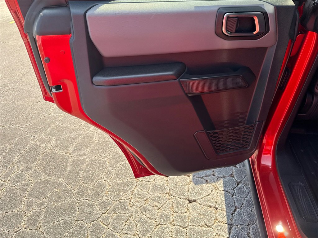 Certified 2024 Ford Bronco Black Diamond image 21