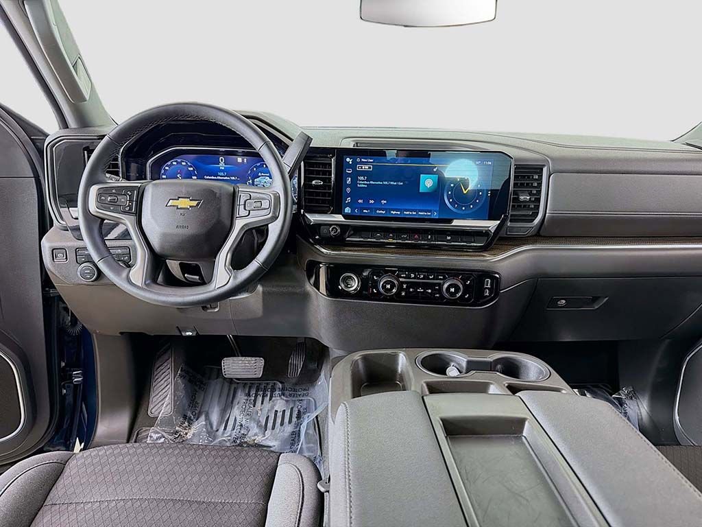 Used 2023 Chevrolet Silverado 1500 LT image 23