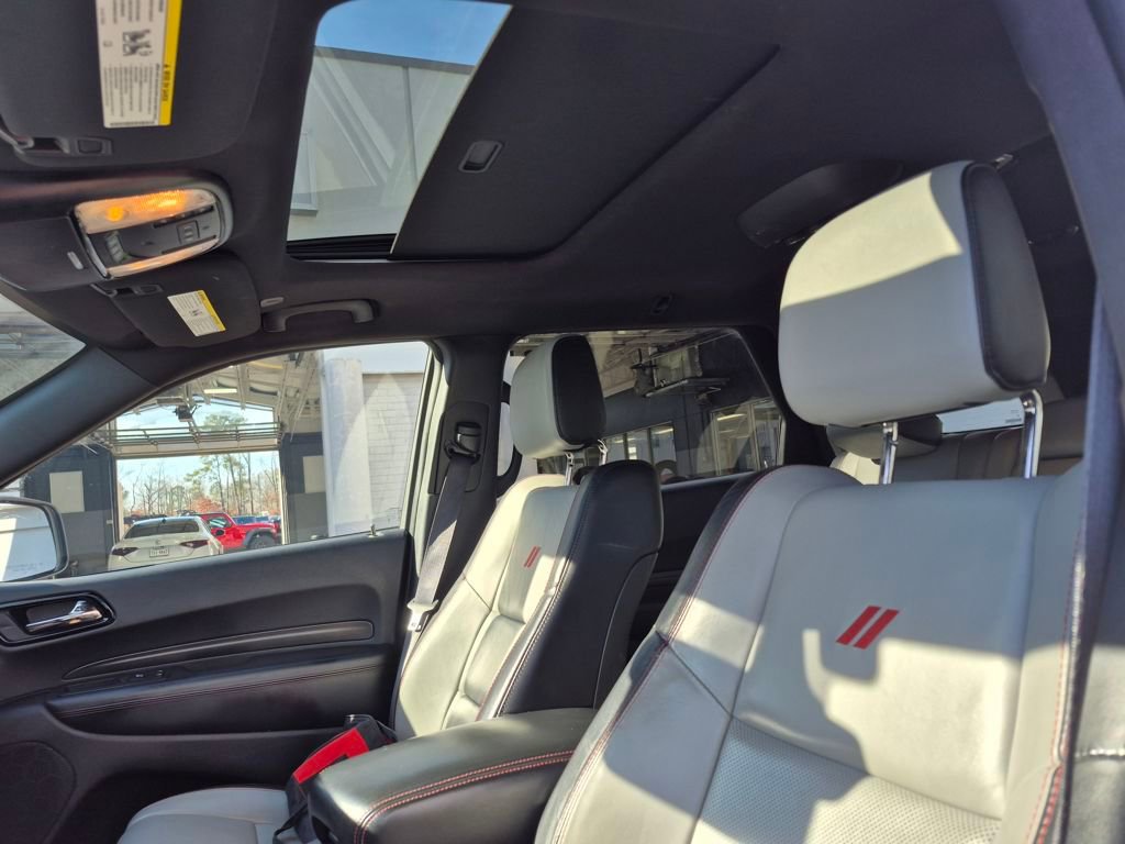 Used 2023 Dodge Durango GT image 14