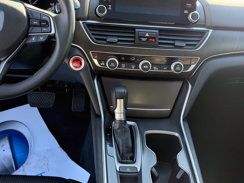 Used 2018 Honda Accord EX image 16