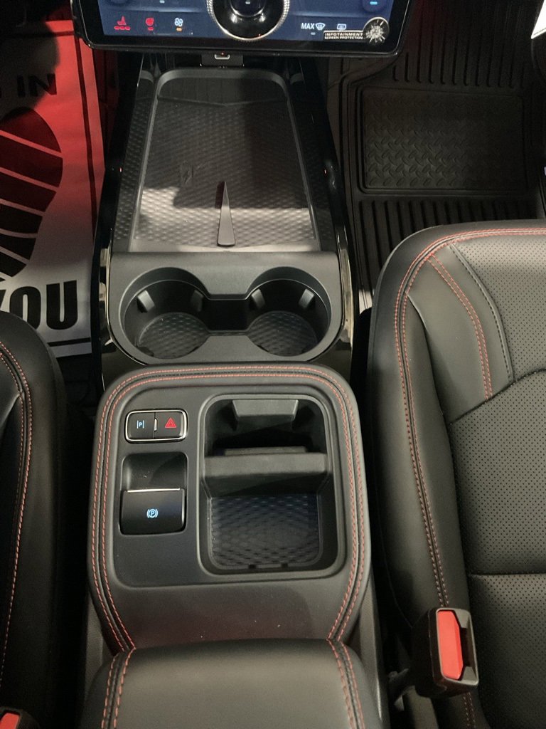 Used 2025 Ford Mustang Mach-E Premium w/ Sport Appearance Package image 19