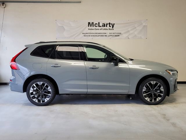 New 2026 Volvo XC60 B5 Plus w/ Protection Package Premier AWD/4WD image 3