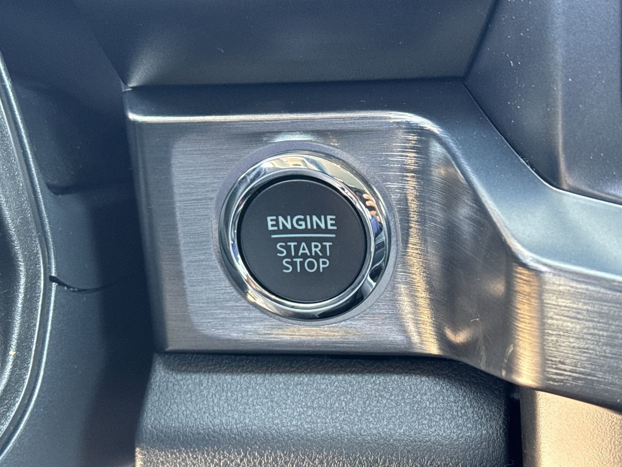 New 2025 Ford F250 Lariat w/ Lariat Ultimate Package image 60