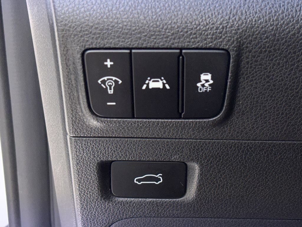 Used 2022 Kia K5 GT-Line FWD image 18
