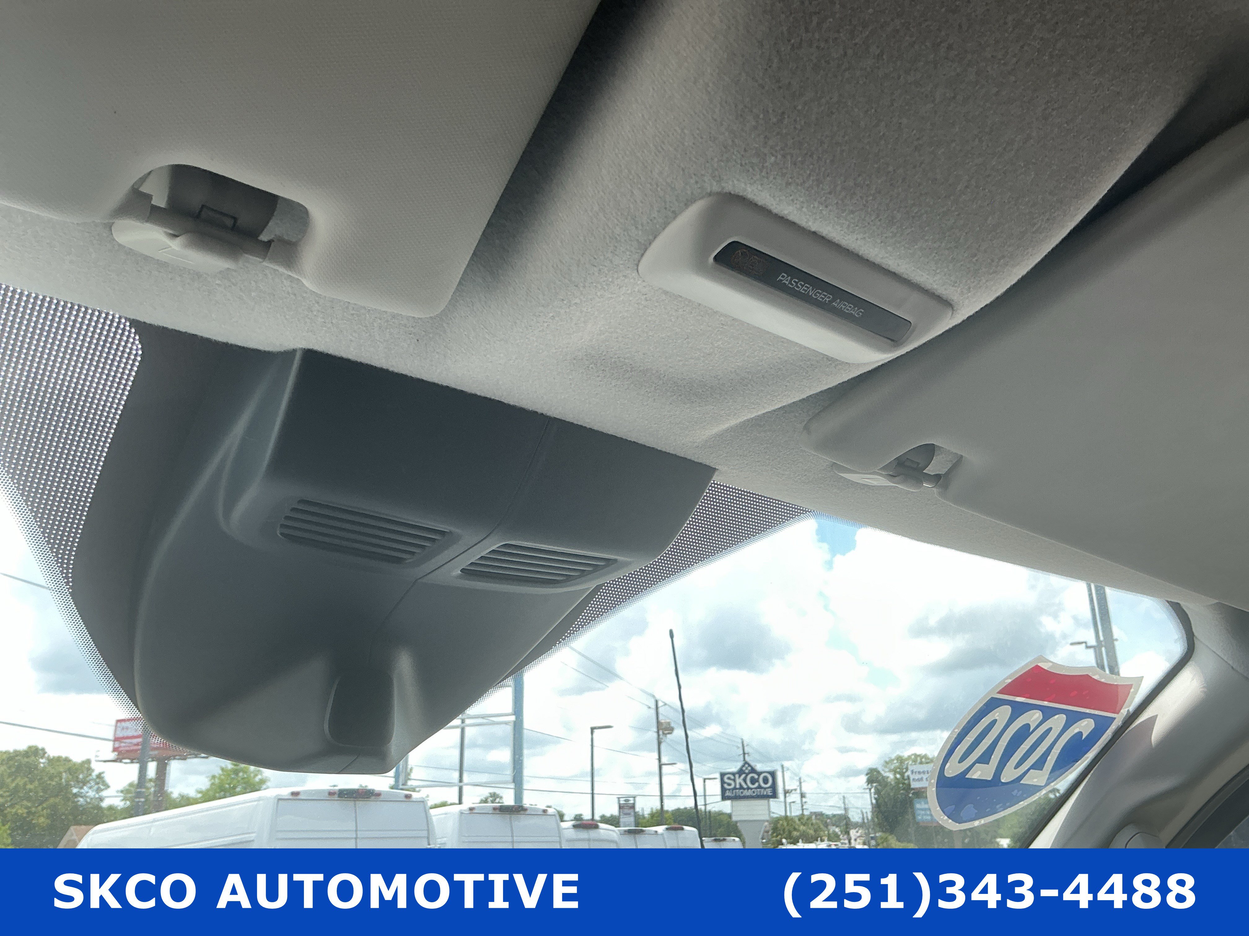 Used 2020 Ford Transit 250 Low Roof RWD image 26