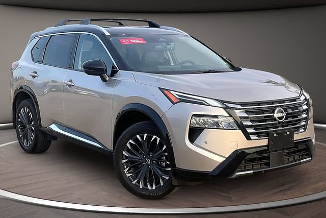 Certified 2025 Nissan Rogue Platinum AWD/4WD image 10