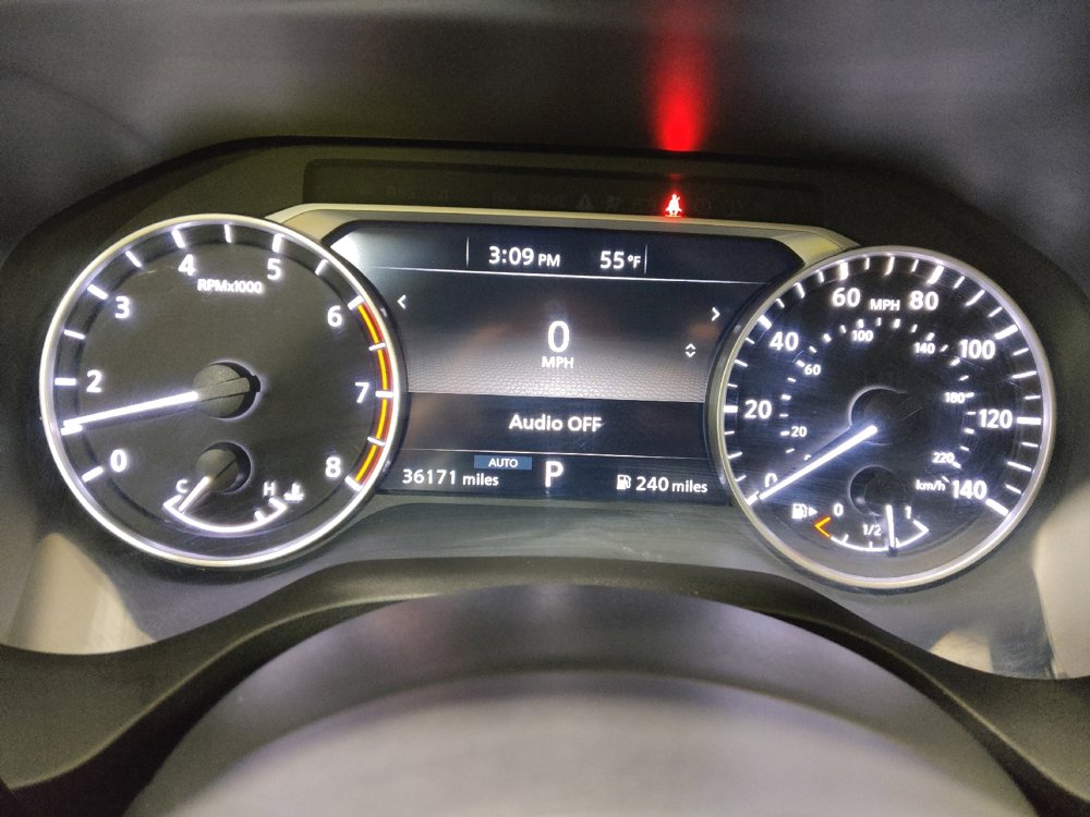 Used 2023 Nissan Rogue S image 23