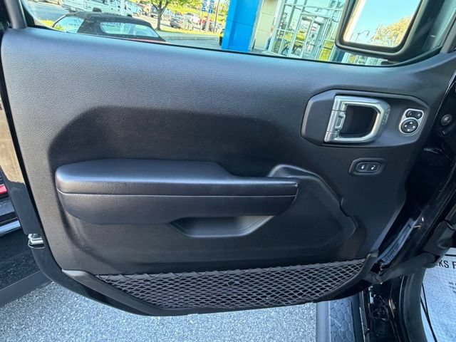 Used 2021 Jeep Wrangler Sport AWD/4WD image 28