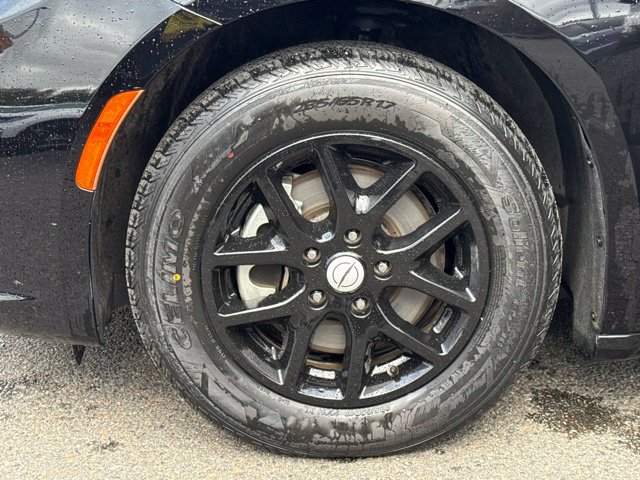 Used 2025 Chrysler Pacifica Select FWD image 15
