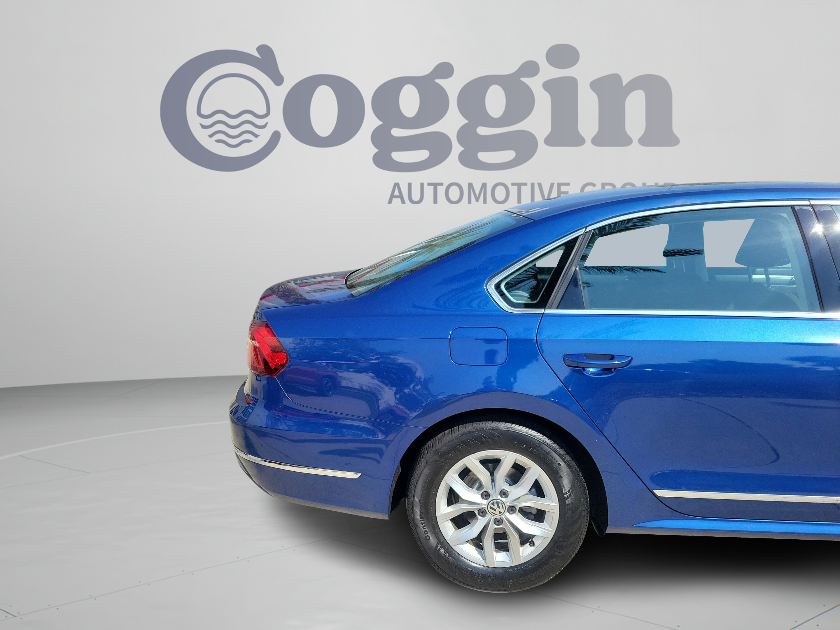 Used 2017 Volkswagen Passat 1.8T S FWD image 32