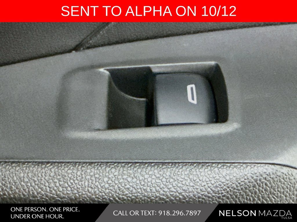 Used 2024 Chevrolet Trax RS w/ Driver Confidence Package FWD image 46