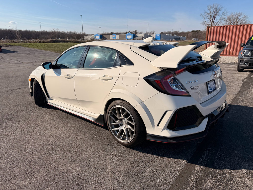 Used 2019 Honda Civic Type R image 8