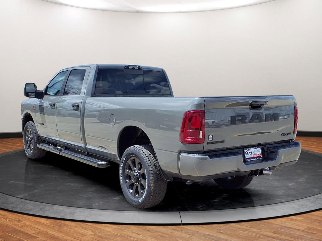 New 2026 RAM 2500 Big Horn AWD/4WD image 12