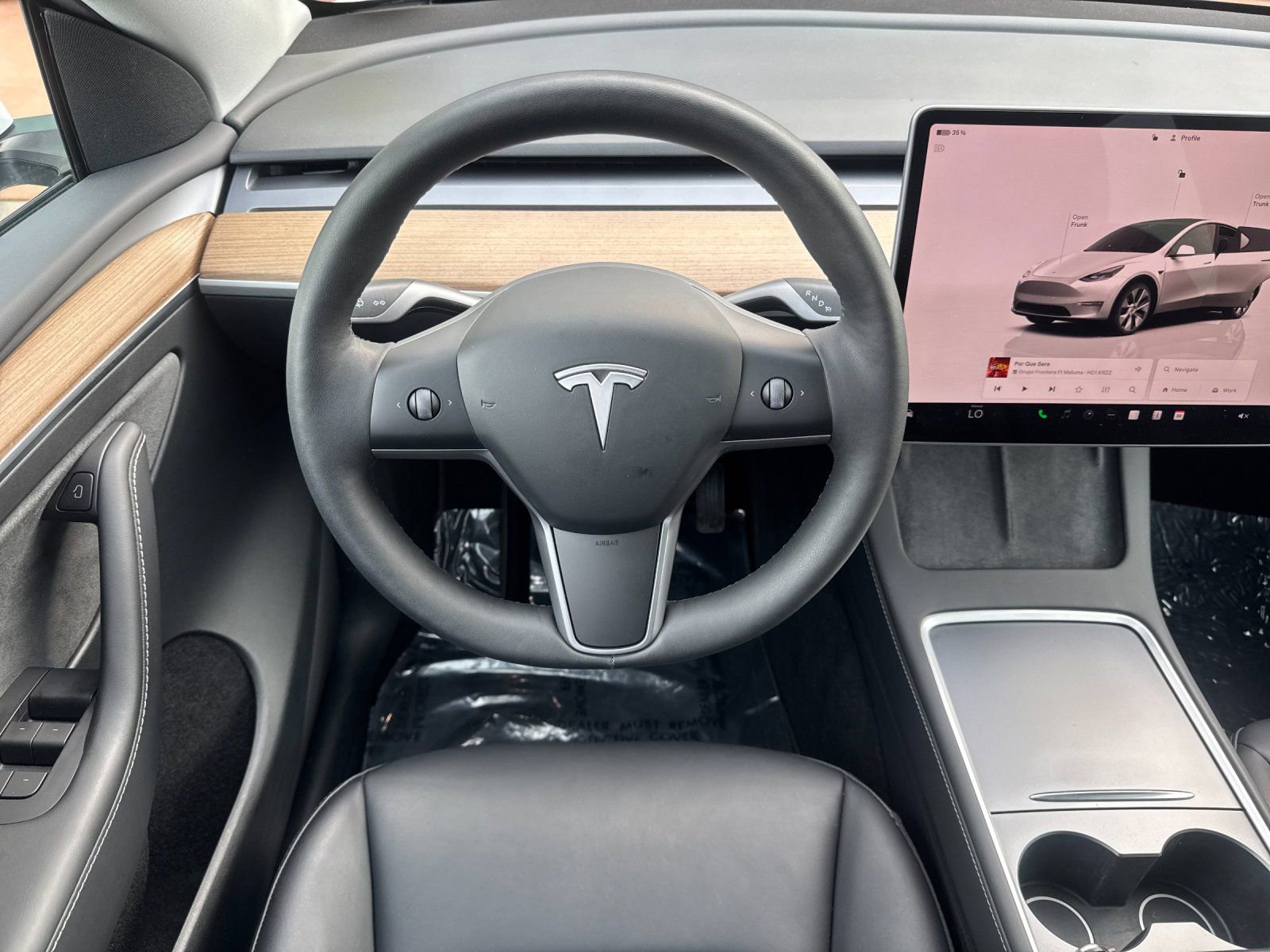 Used 2023 Tesla Model Y 2WD image 14