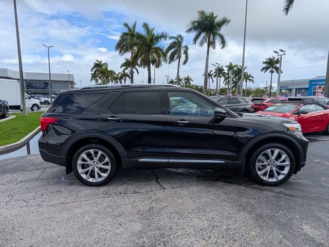 Used 2023 Ford Explorer Platinum w/ Technology Package image 8