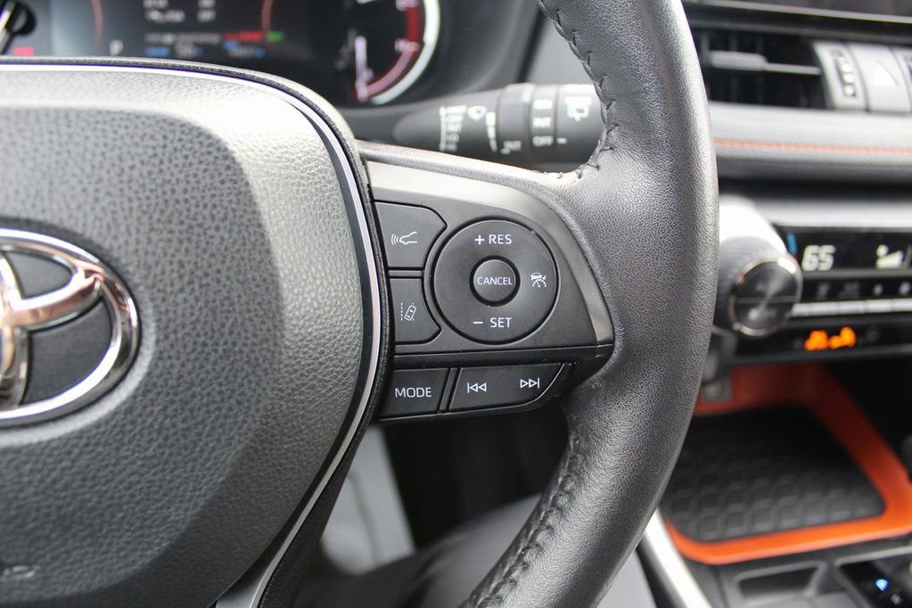 Used 2024 Toyota RAV4 Adventure image 29
